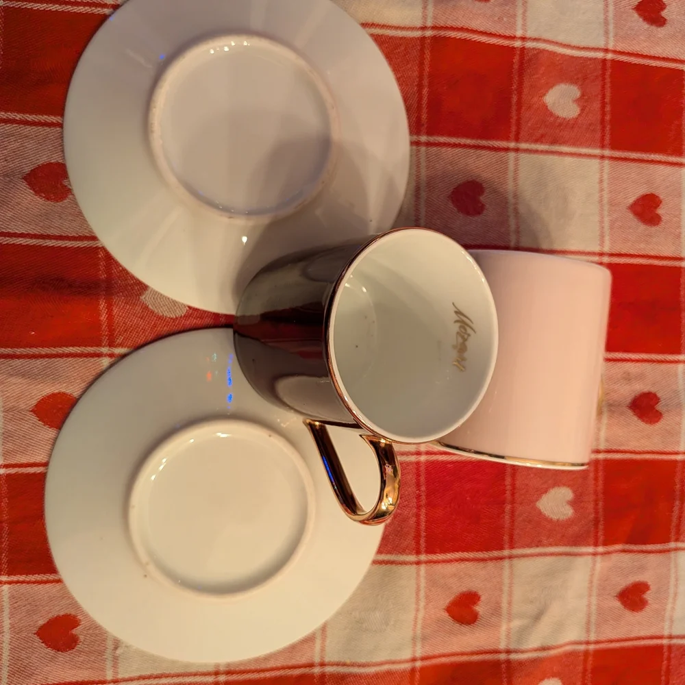Chic Brown and Pink Mug Set